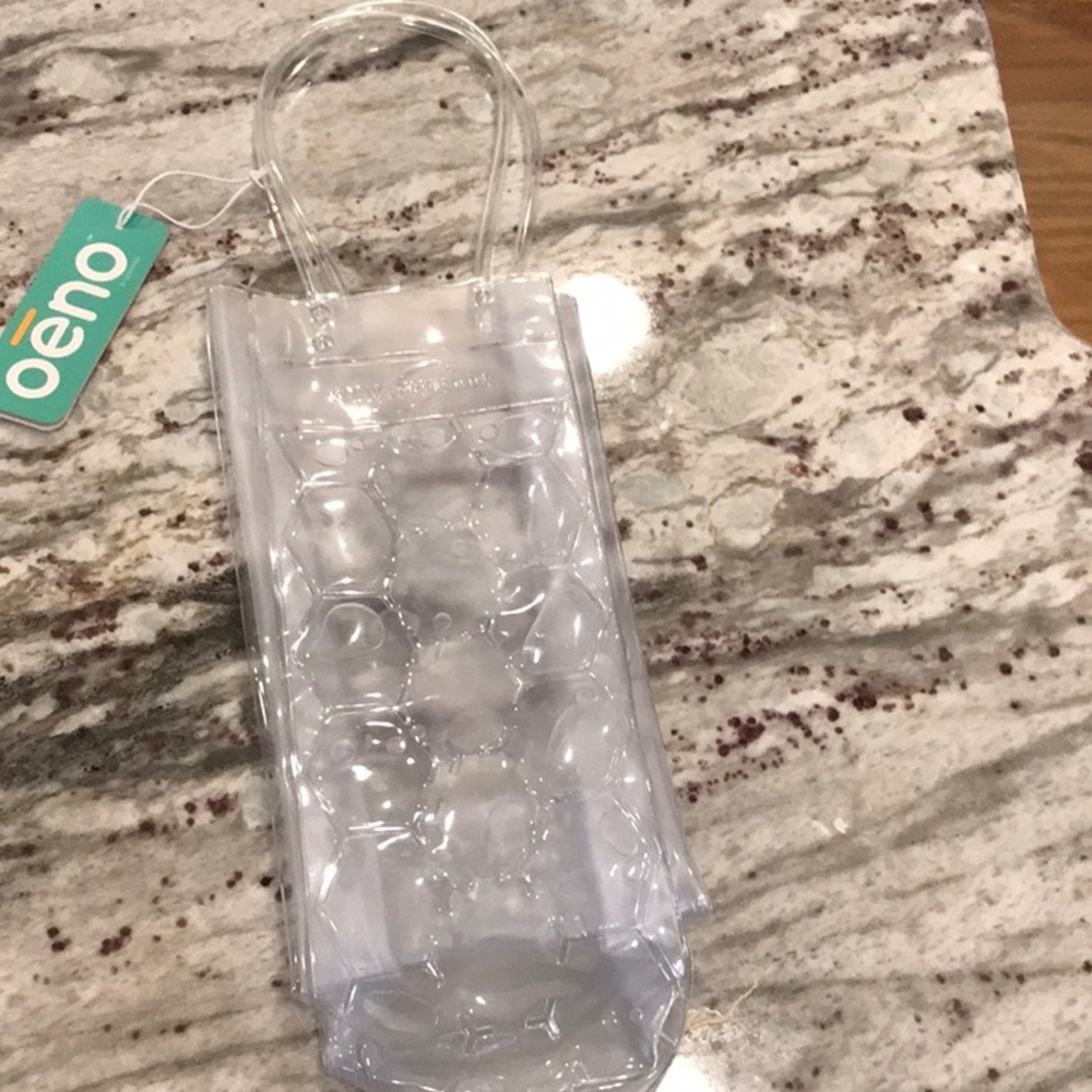 Wine chiller tote